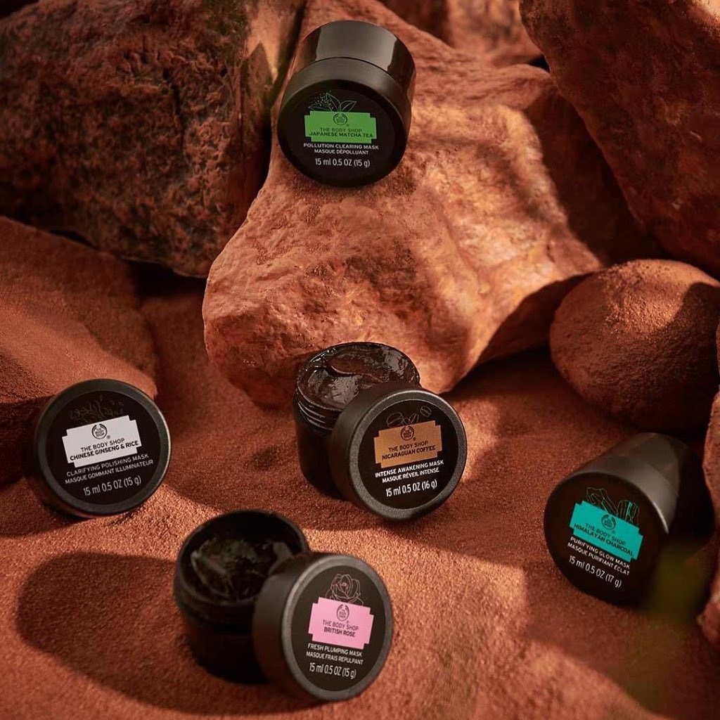 The Body Shop India - #MultiMasking is the perfect way to gear up for the upcoming week. This #SelfcareSunday, reach out for the MINI expert at-home facial masks and let your inner luminosity through....