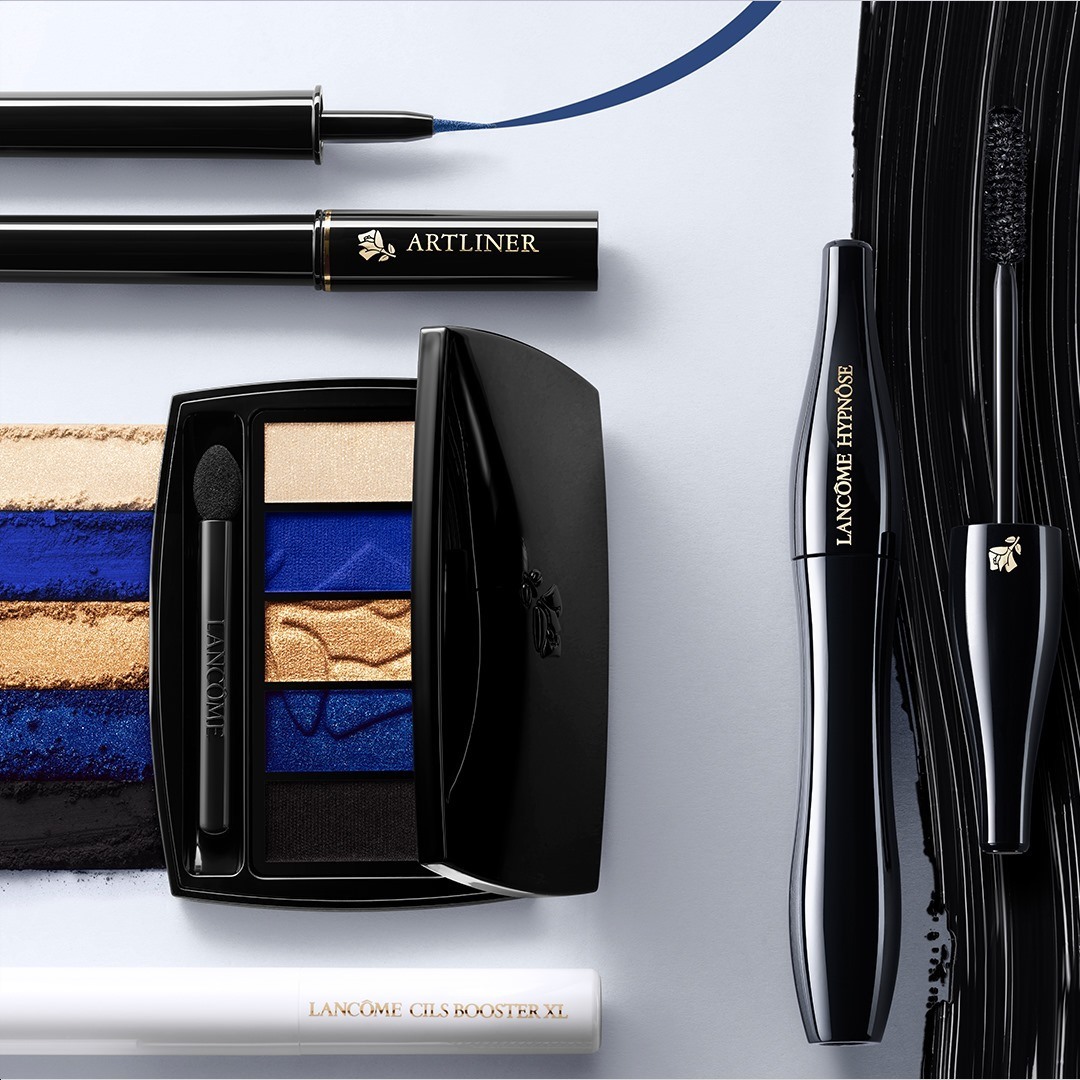 Lancôme Official - Let your eyes express their power this fall with a chic quatuor: Hypnôse Mascara, Hypnôse Palette in Bleu Hypnôtique, Cils Booster XL Primer and Artliner in Blue Metallic.
#Lancome...
