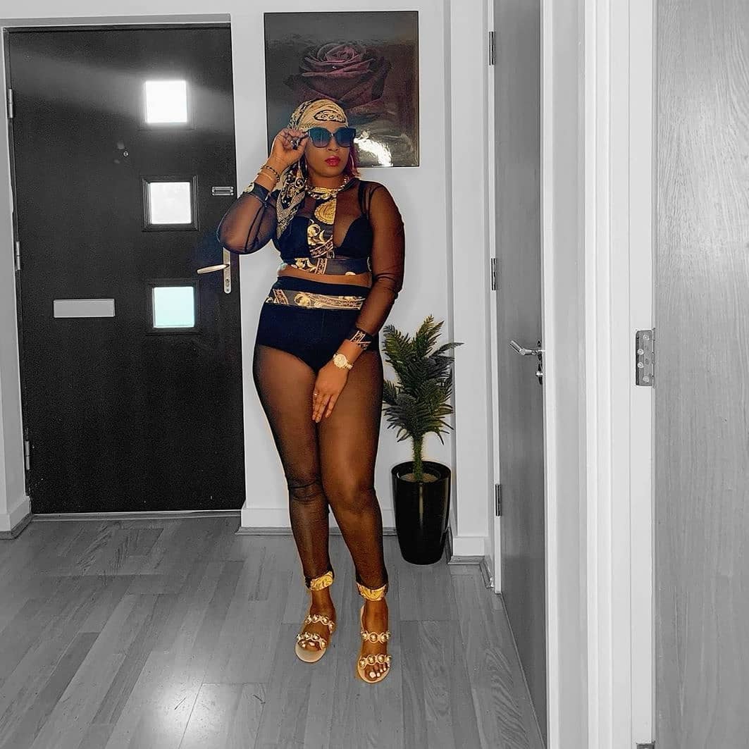 KnowFashionStyle - 🍸Luxurious beach/pool vibe ✨ 
🔥ONLY $11.76 (30% off NoMinimumOrder )
🌸Via @pwettycull
💖Shop Here >>>https://bit.ly/3nvKxb5
Link in bio or Search ID "DY20060821" on https://www.knowf...