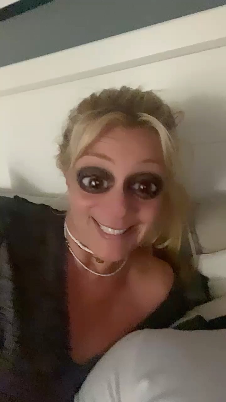 Britney Spears - 😂😂😂 @samasghari