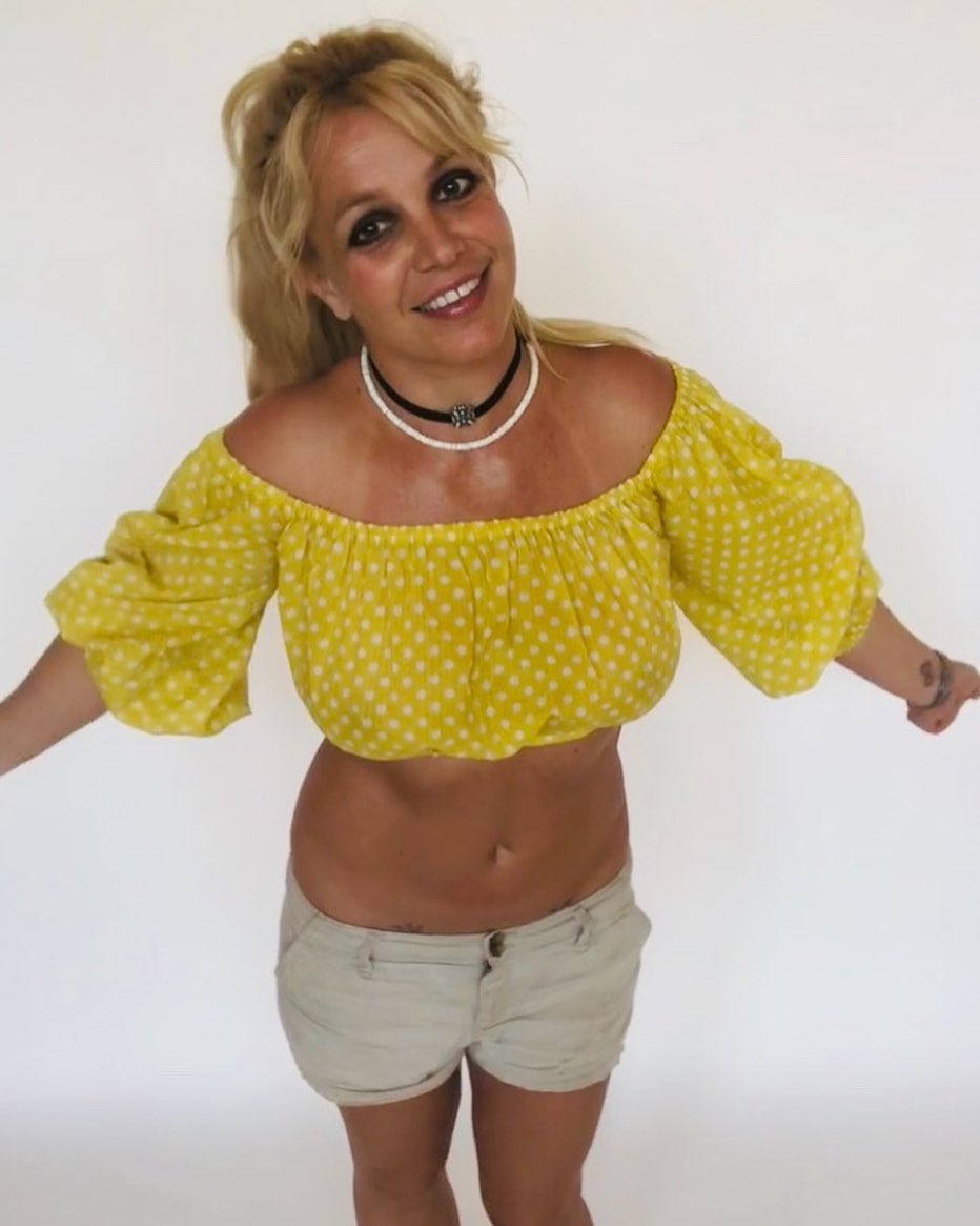 Britney Spears - 🌹🌹🌹