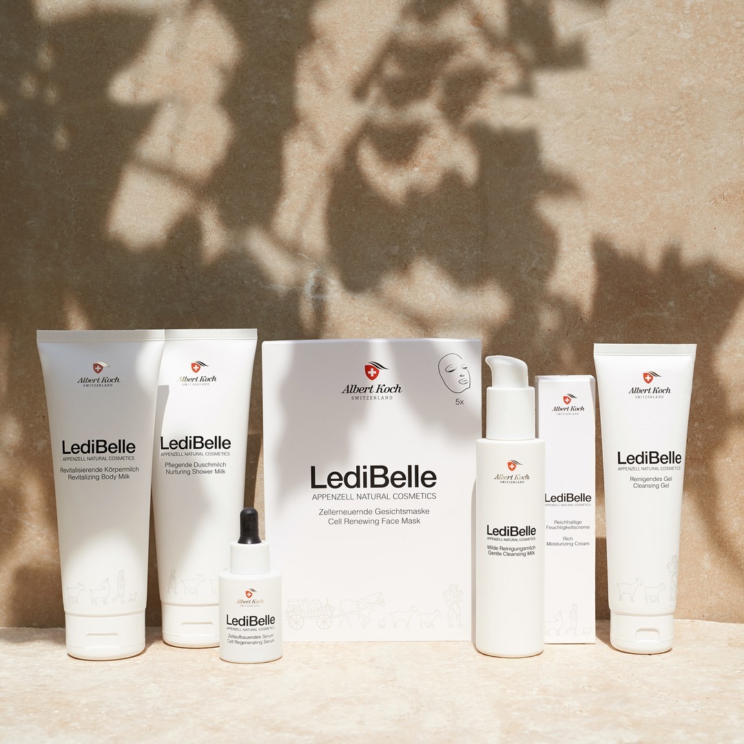 LediBelle - We like to keep it simple and only have the true essentials in our line for cleansing, care and perfection.⠀⠀⠀⠀⠀⠀⠀⠀⠀
Combine them easily depending on your skin type, for example:⠀⠀⠀⠀⠀⠀⠀⠀⠀...