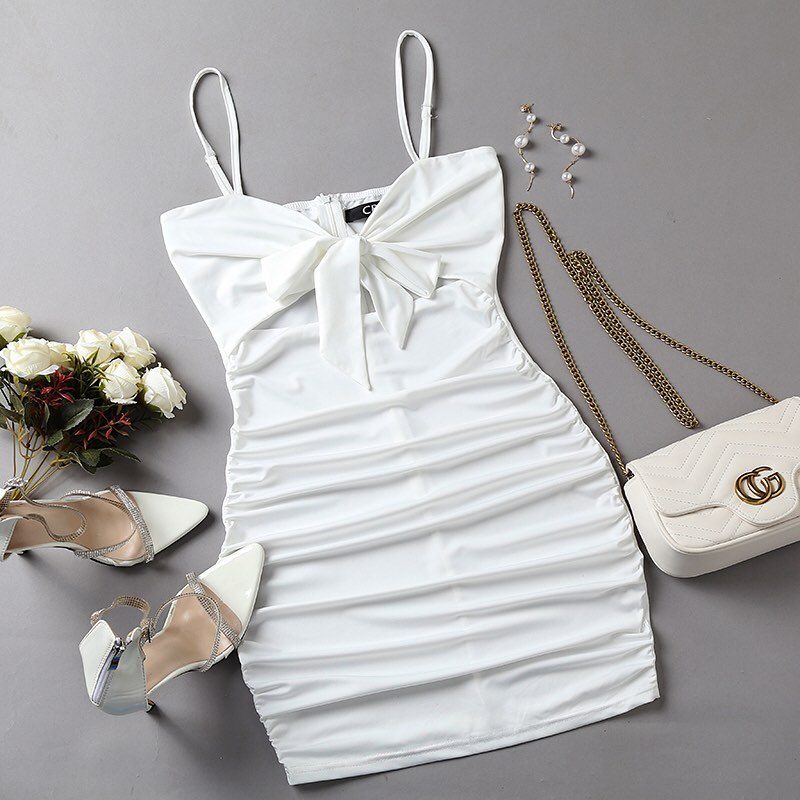 Chic Me - Spaghetti Strap Cutout Ruched Dress
🔍"LZQ1296"
Shop: ChicMe.com

#chicmeofficial #fashion #style #chic #fashionmoment