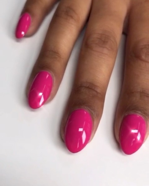 Max Factor - Vibrant colour in just one coat 😍 
NEW Masterpiece Xpress 60s Quick Dry is a must have for those on the go ⏰

Nails by @nailsbymh using Shade I Believe In Pink 💖

Shop now at @amazon 

#X...