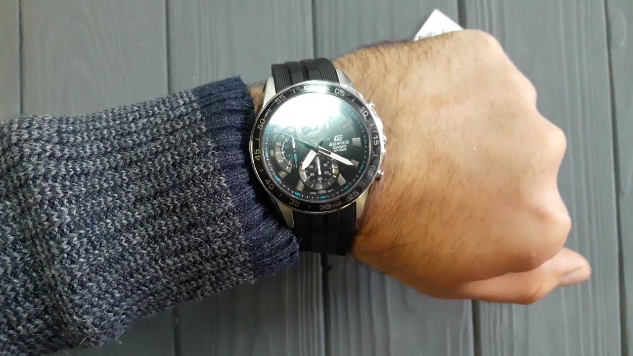 Распаковка: часы Casio EFV-550P-1AVUEF. Оригинальные мужские часы Касио на каучуковом ремешке