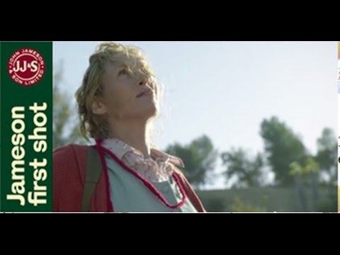 Короткометражный фильм «Прыгай!» (Jump) c Умой Турман (Uma Thurman)  в главной роли